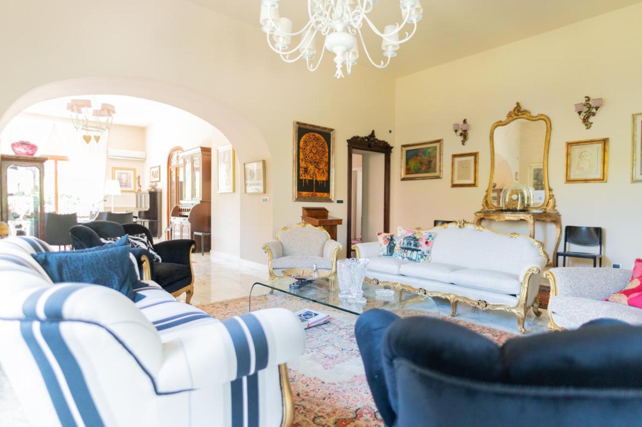 Villa Luisa Бари Екстериор снимка