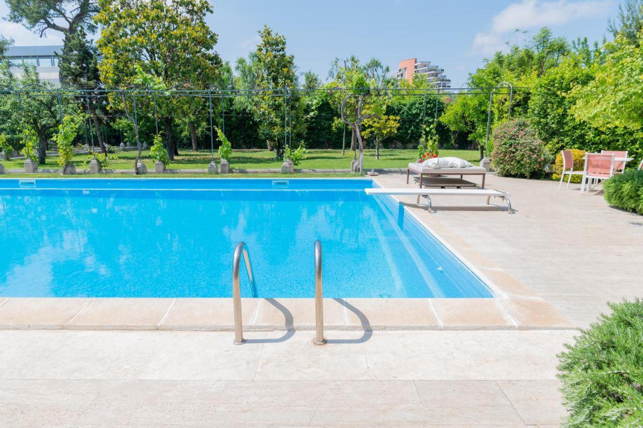 Villa Luisa Бари Екстериор снимка